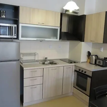 Apartment Persey Semiramida Gardens *