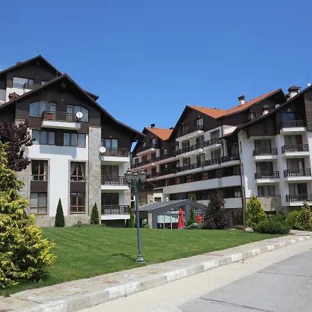 Persey Semiramida Gardens Apartment Belchin